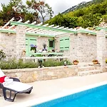 Family Friendly House With A Swimming Pool Orebic, Peljesac - 20612 Nyaraló Orebić