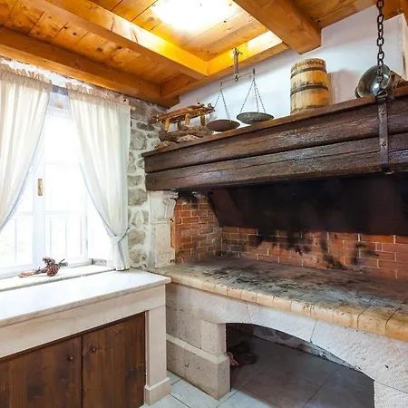 Сasa de vacaciones Family Friendly House With A Swimming Pool Orebic, Peljesac - 20612 Orebić