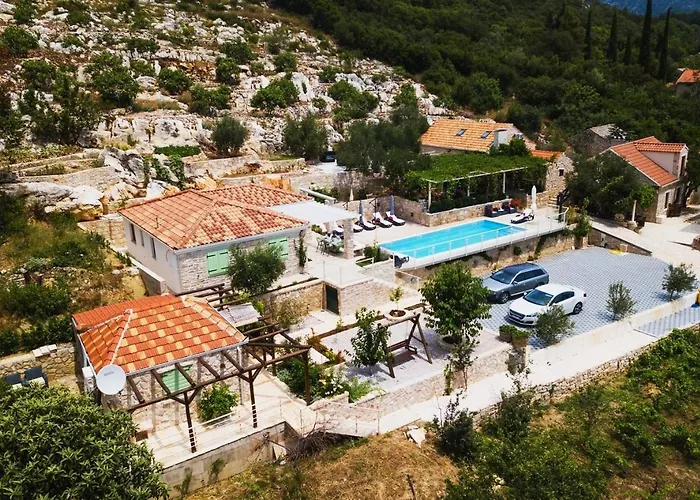 Family Friendly House With A Swimming Pool Orebic, Peljesac - 20612 別荘